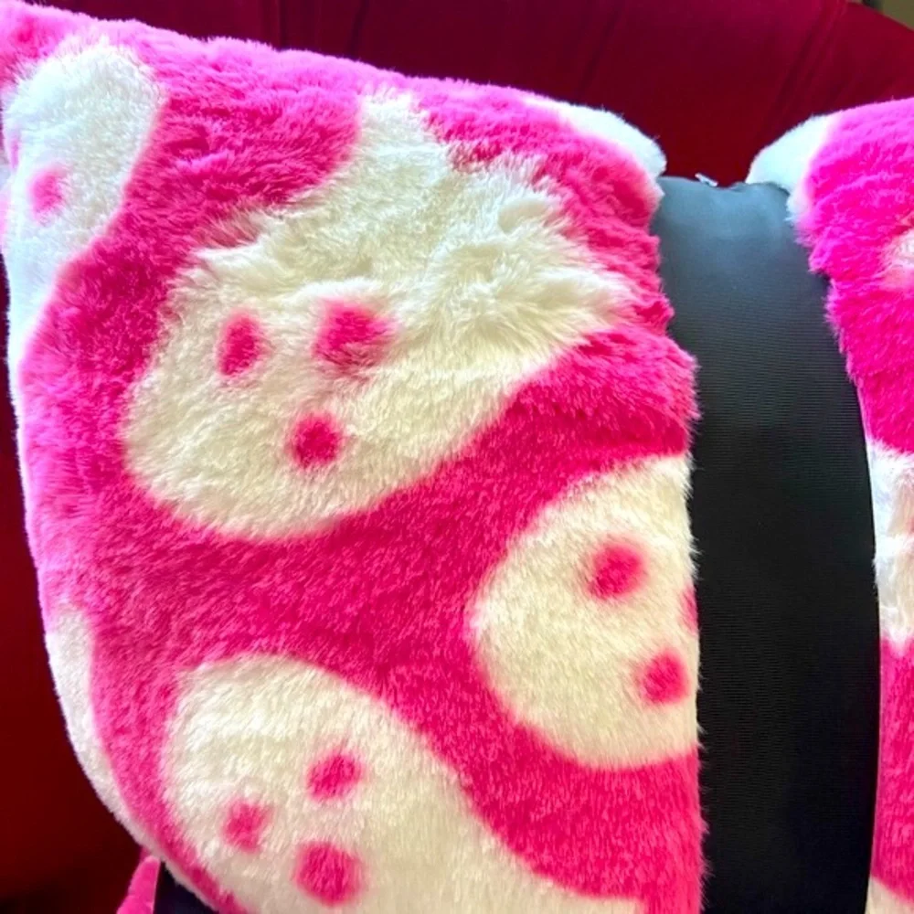 TIKTOK VIRAL Storehouse Seasonal PINK Ghost Pillow Set of 2 NWT